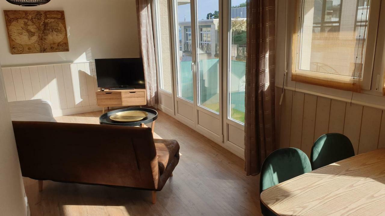 Les Studios Vue Mer Le Matlo Dinard Exterior photo
